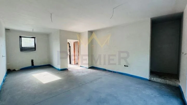 Агенция за недвижими имоти - Имоти Премиер - имот - 1157137, Цена: 285499 EUR