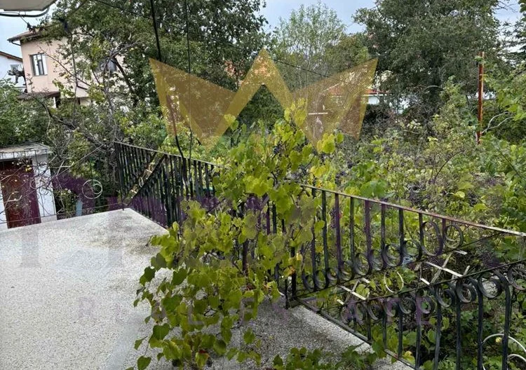 Къща в м-т Ален Мак -  - снимка 10 - Имоти Премиер