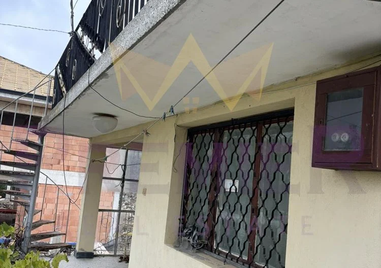 Къща в м-т Ален Мак -  - снимка 7 - Имоти Премиер