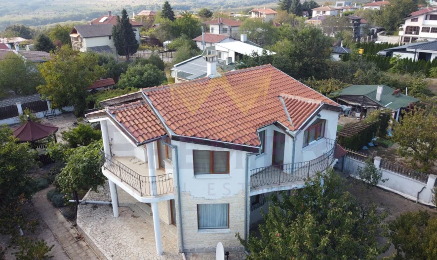 Къща в м-т Ракитника, гр.Варна - - снимка 2 - Имоти Премиер