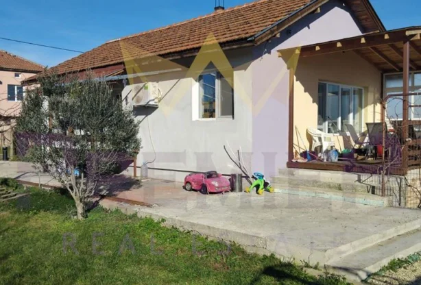 Агенция за недвижими имоти - Имоти Премиер - имот - 1155385, Цена: 100000 EUR