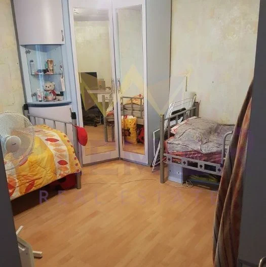 Къща в района на Автогарата гр. Варна -  - снимка 1 - Имоти Премиер