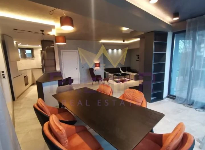 Къща в района на м-т Детски град -  - снимка 1 - Имоти Премиер