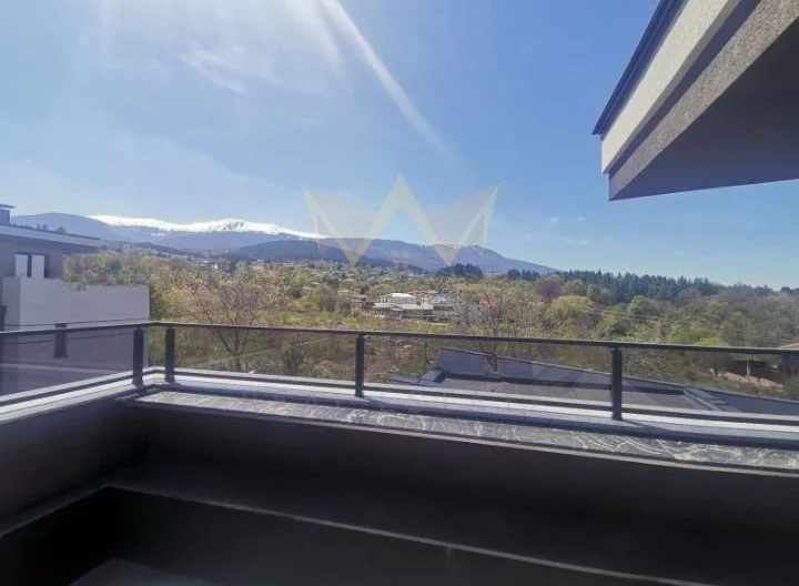 Къща в района на м-т Детски град -  - снимка 12 - Имоти Премиер