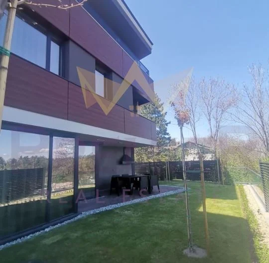 Къща в района на м-т Детски град -  - снимка 15 - Имоти Премиер