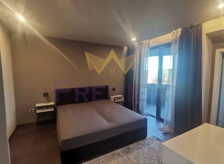 Къща в района на м-т Детски град -  - снимка 4 - Имоти Премиер