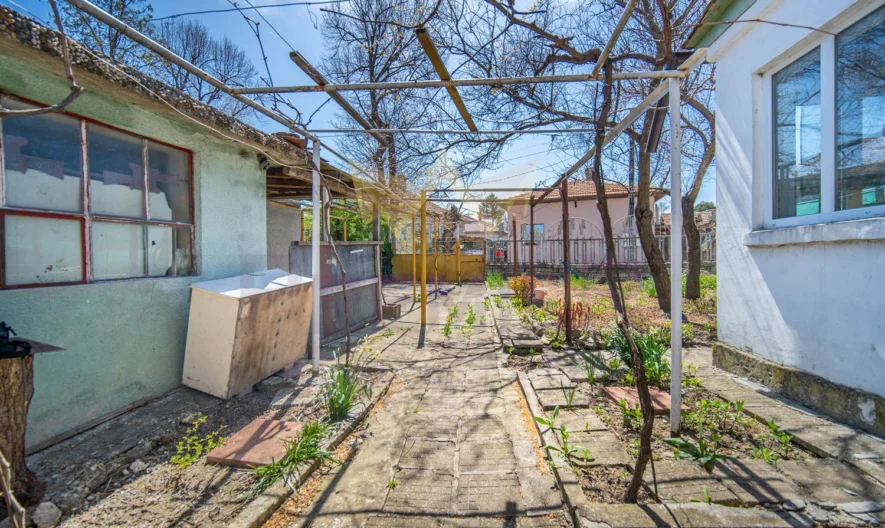 Къща в Рилци -  - снимка 2 - Имоти Премиер