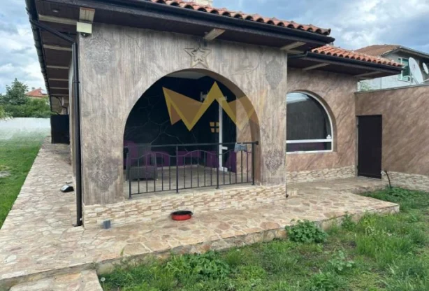 Агенция за недвижими имоти - Имоти Премиер - имот - 1083451, Цена: 300000 EUR