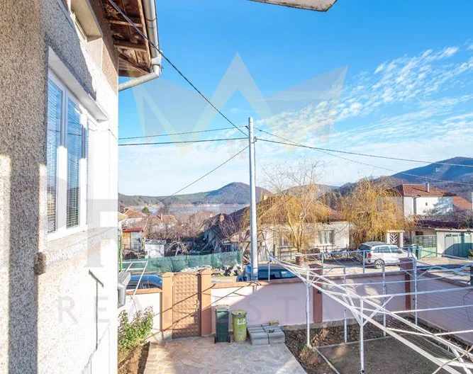 Къща в с. Аспарухово -  - снимка 20 - Имоти Премиер