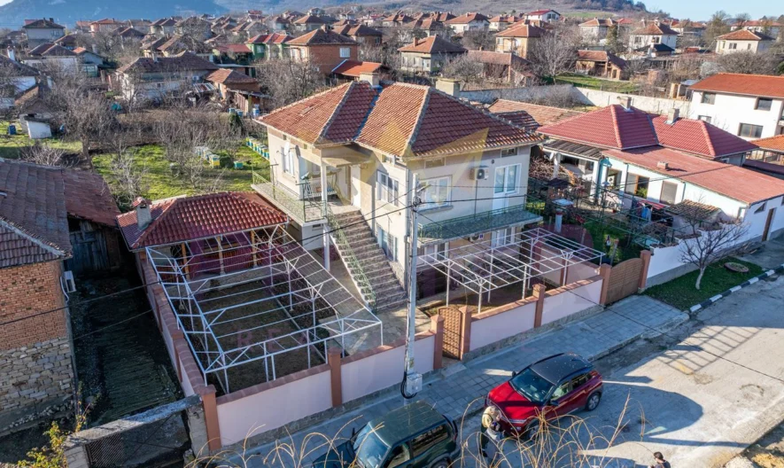 Къща в с. Аспарухово -  - снимка 4 - Имоти Премиер