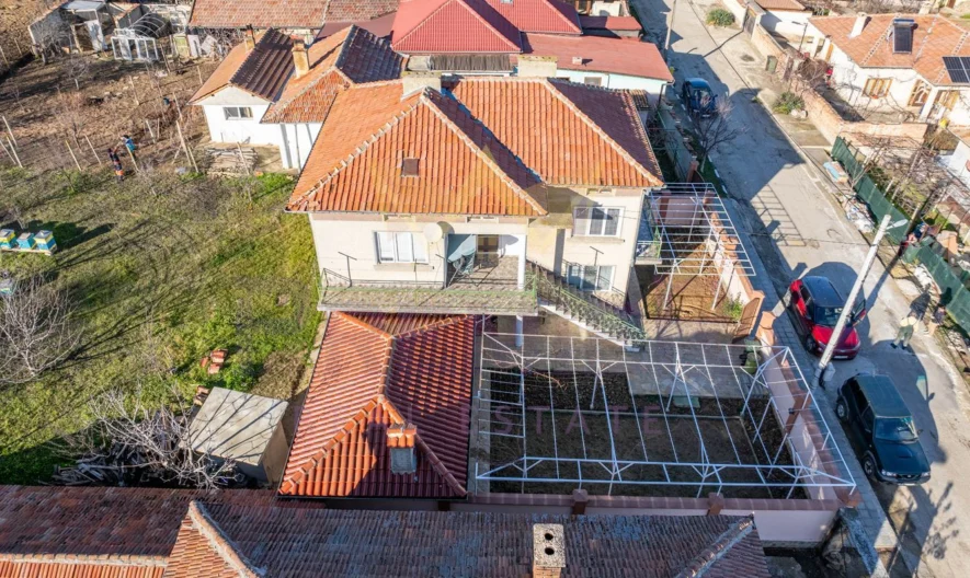 Къща в с. Аспарухово -  - снимка 5 - Имоти Премиер