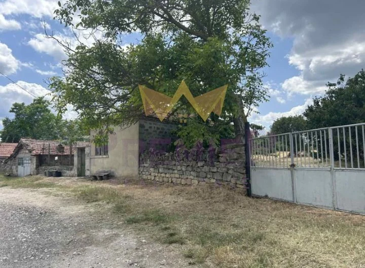 Къща в с. Аврен, обл. Варна -  - снимка 5 - Имоти Премиер