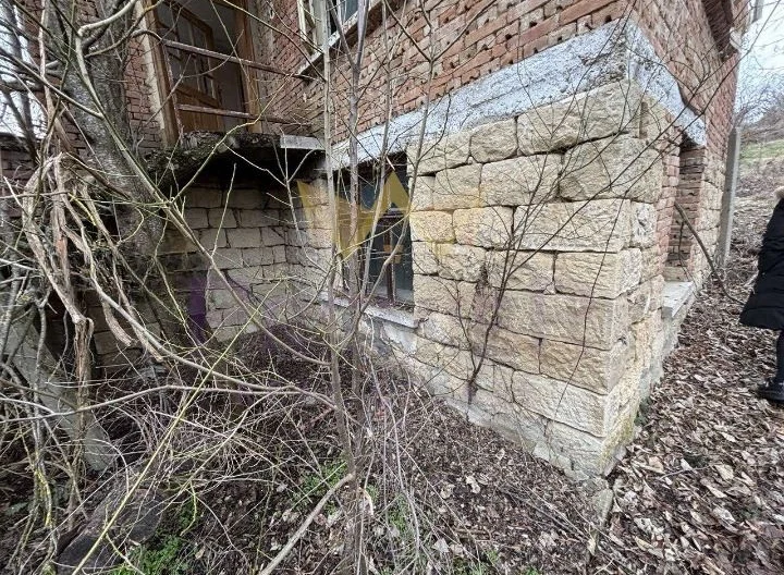 Къща в с. Боряна, общ. Дългопол, обл. Варна -  - снимка 5 - Имоти Премиер