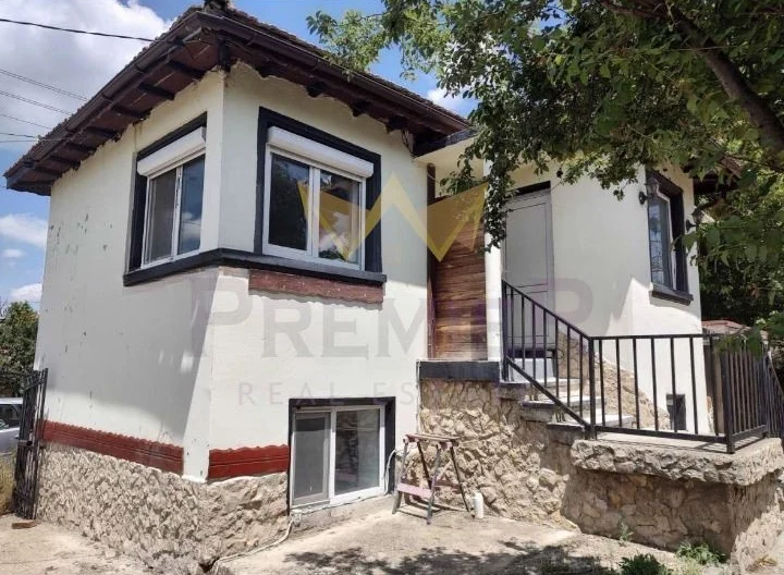 Къща в с. Брестак -  - снимка 2 - Имоти Премиер