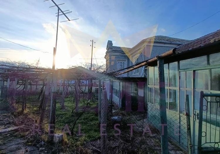 Къща в с. Брестак, област Варна -  - снимка 21 - Имоти Премиер