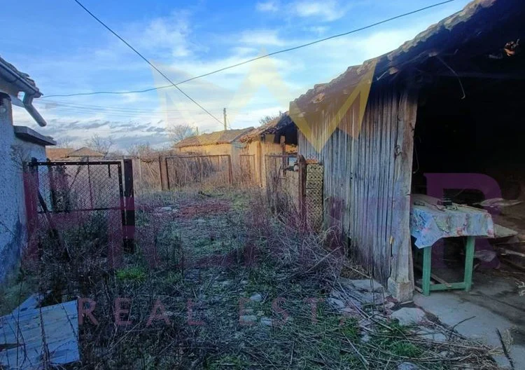 Къща в с. Брестак, област Варна -  - снимка 25 - Имоти Премиер