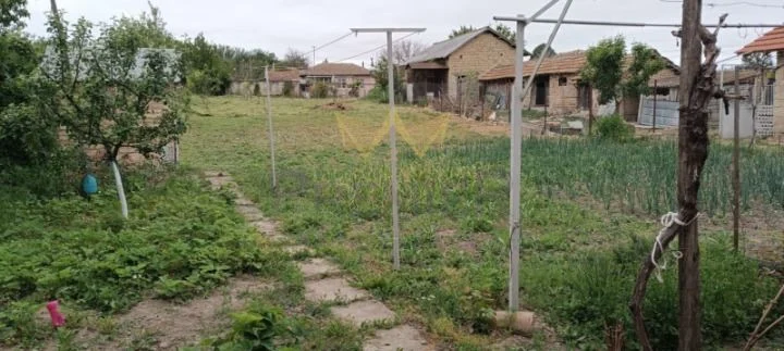 Къща в с. Брестак, общ. Вълчи дол, обл. Варна -  - снимка 5 - Имоти Премиер