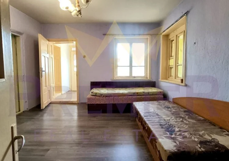 Къща в с. Червенци -  - снимка 15 - Имоти Премиер