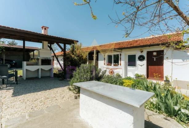 Агенция за недвижими имоти - Имоти Премиер - имот - 1256100, Цена: 230000 EUR
