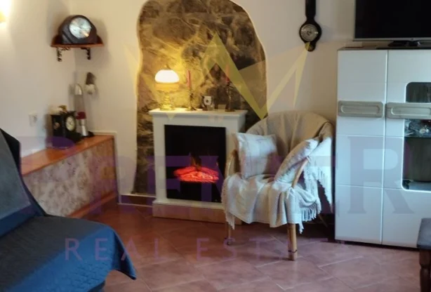 Агенция за недвижими имоти - Имоти Премиер - имот - 1256100, Цена: 230000 EUR