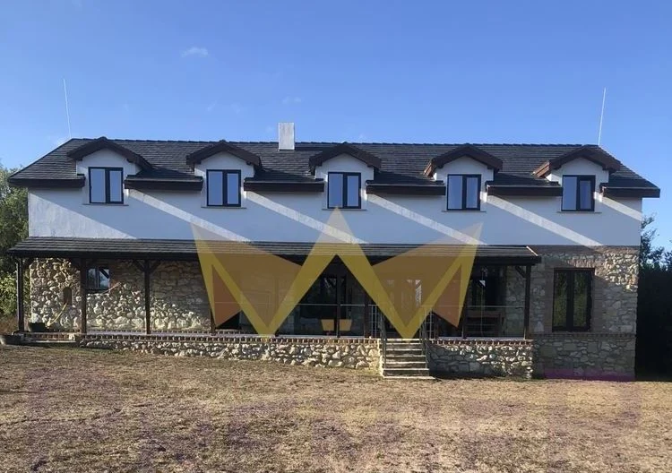 Къща в с. Изгрев - - снимка 1 - Имоти Премиер