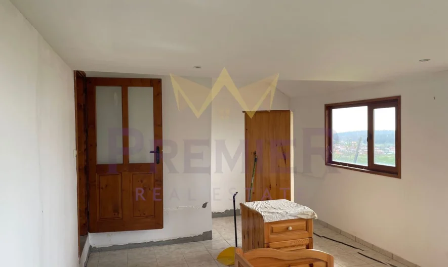 Къща в с. Изворище -  - снимка 2 - Имоти Премиер