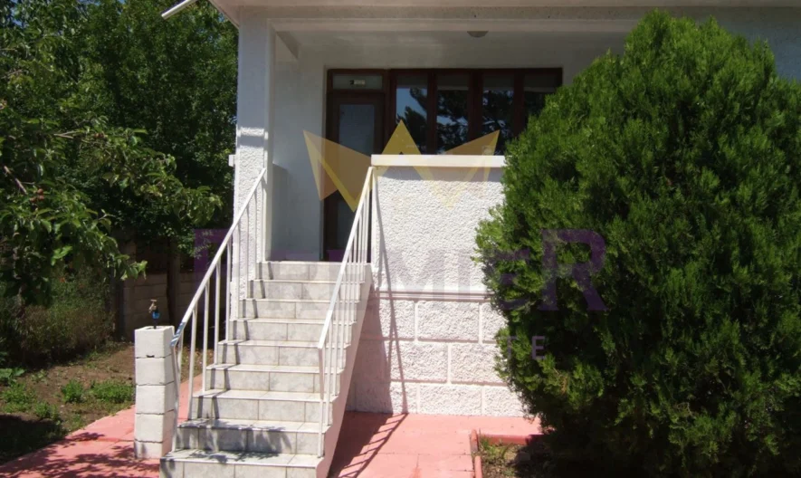 Къща в с. Крапец -  - снимка 5 - Имоти Премиер