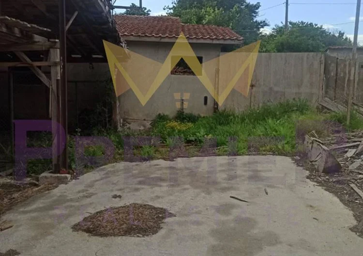 Къща в с. Пчелник, област Варна -  - снимка 11 - Имоти Премиер