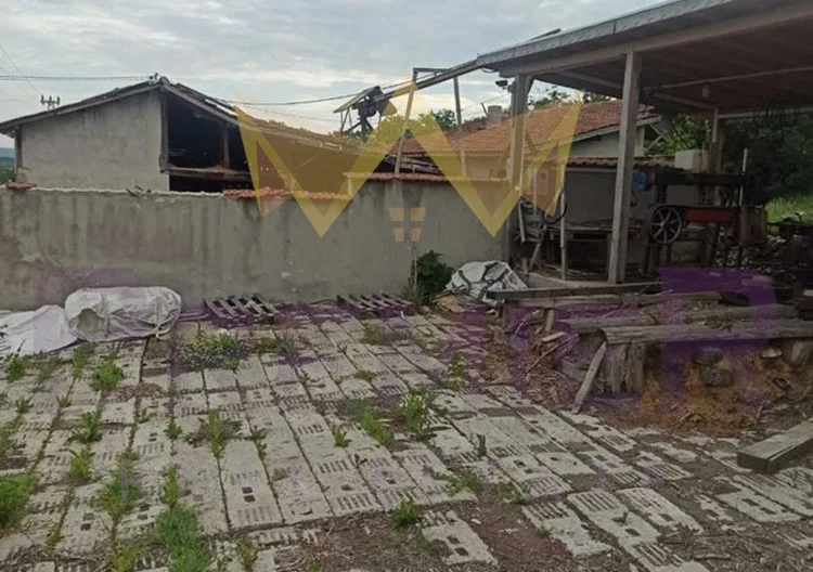 Къща в с. Пчелник, област Варна -  - снимка 3 - Имоти Премиер