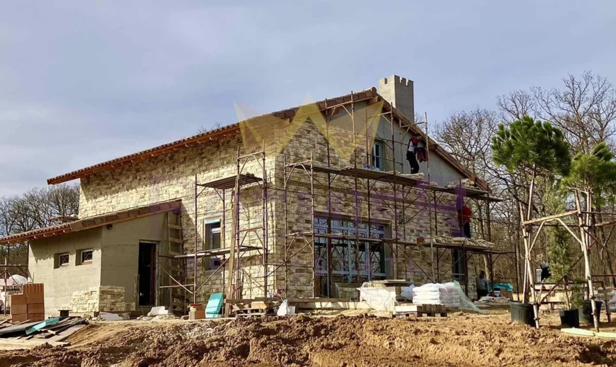 Къща в с. Приселци 295кв. м. в к. Морски Хоризонти -  - снимка 1 - Имоти Премиер