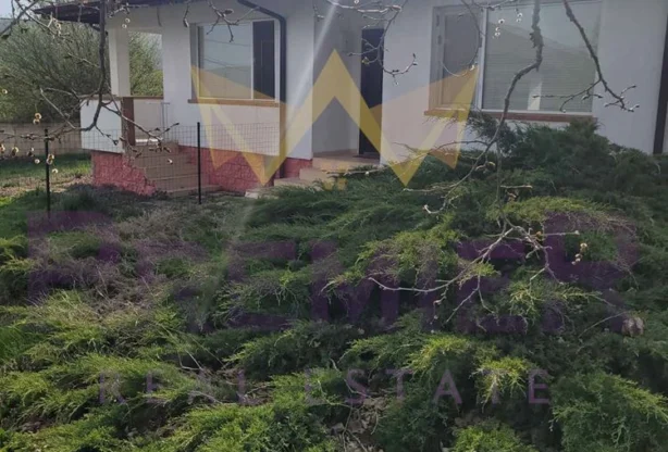 Агенция за недвижими имоти - Имоти Премиер - имот - 1005055, Цена: 104000 EUR