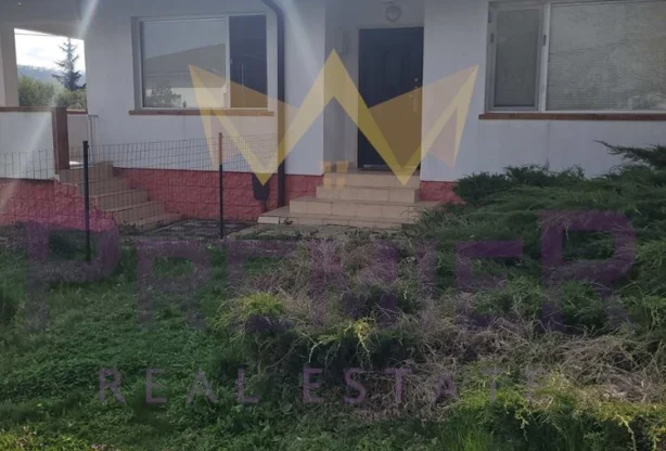 Къща  в с. Юнец, обл.Варна -  - снимка 2 - Имоти Премиер