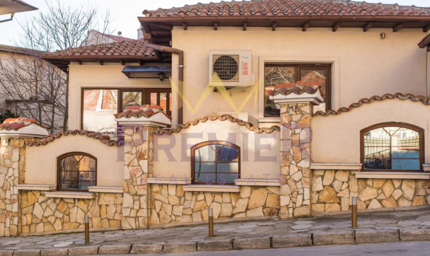 Къща в сърцето на Балчик -  - снимка 24 - Имоти Премиер