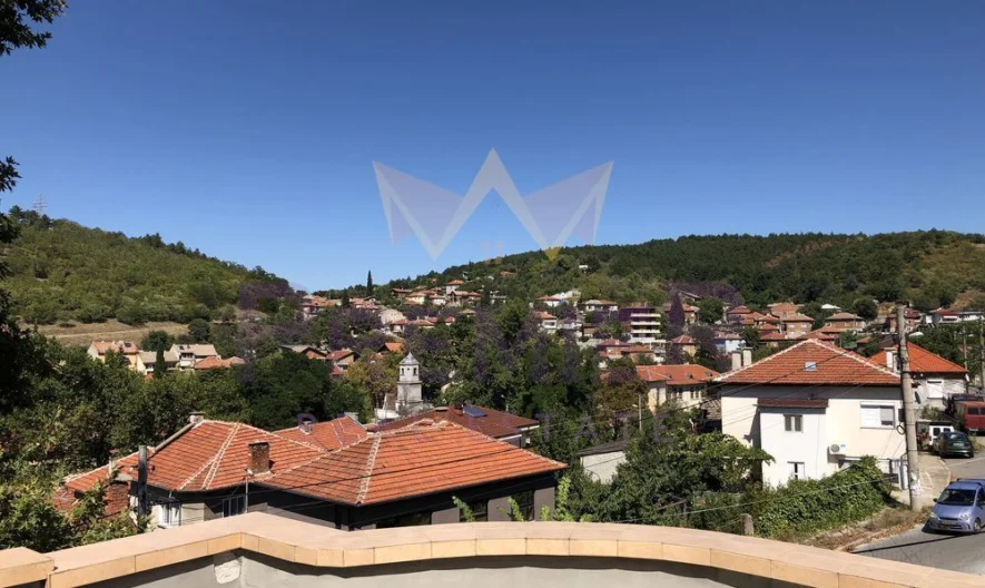 Къща в с.Брестовица -  - снимка 2 - Имоти Премиер