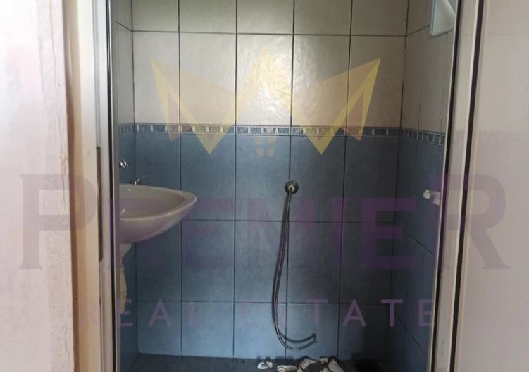 Къща в село Батово - - снимка 10 - Имоти Премиер