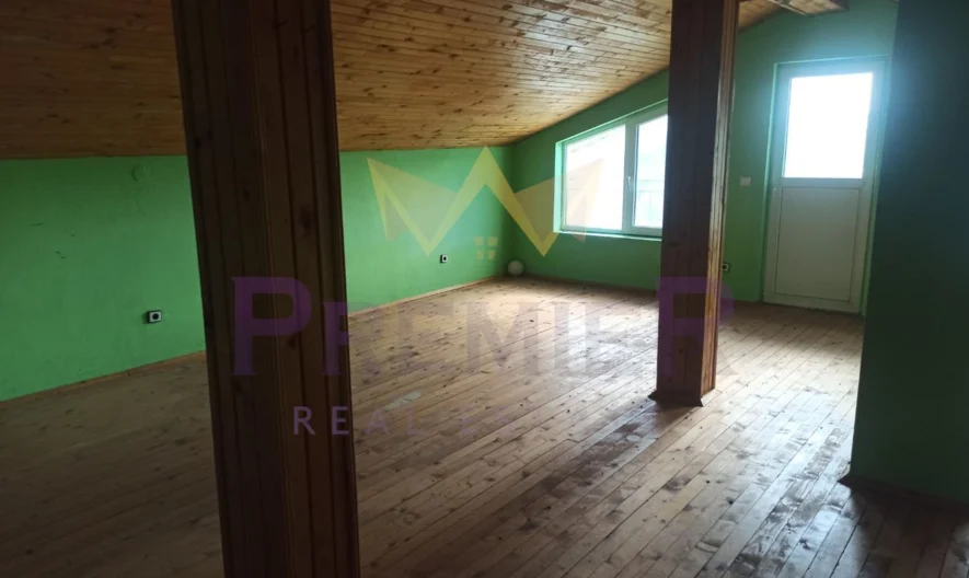 Къща в село Батово -  - снимка 15 - Имоти Премиер