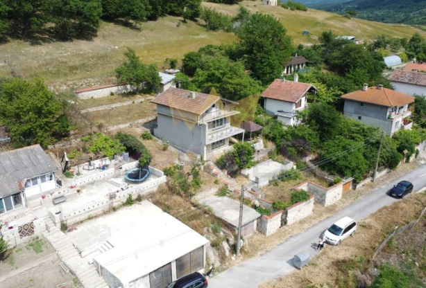 Агенция за недвижими имоти - Имоти Премиер - имот - 1095120, Цена: 84000 EUR