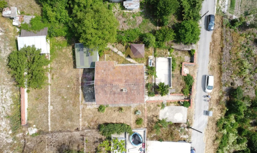 Къща в село Батово - - снимка 4 - Имоти Премиер