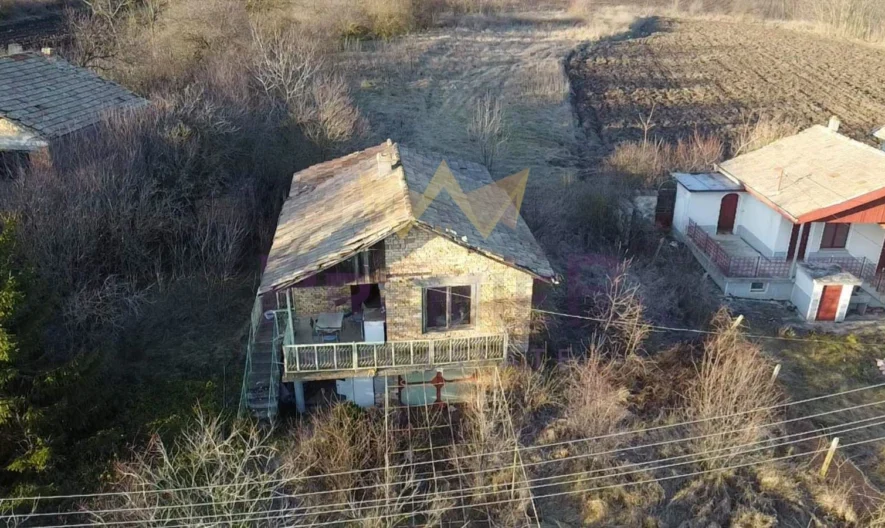 Къща в село Бдинци - - снимка 1 - Имоти Премиер