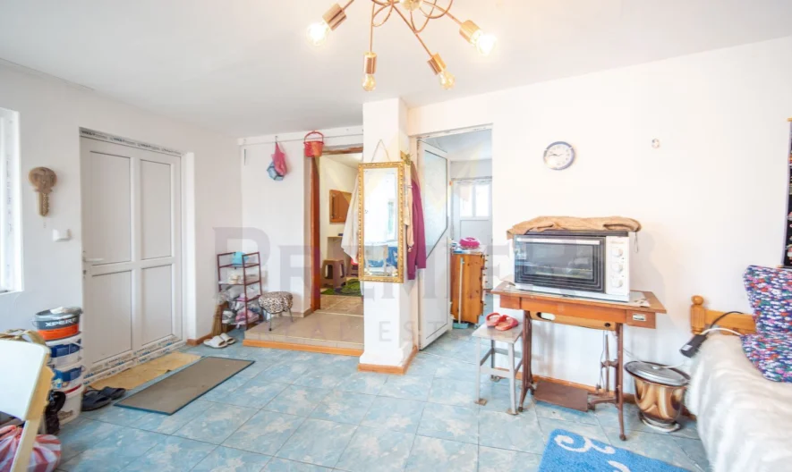 Къща в село Безводица -  - снимка 3 - Имоти Премиер