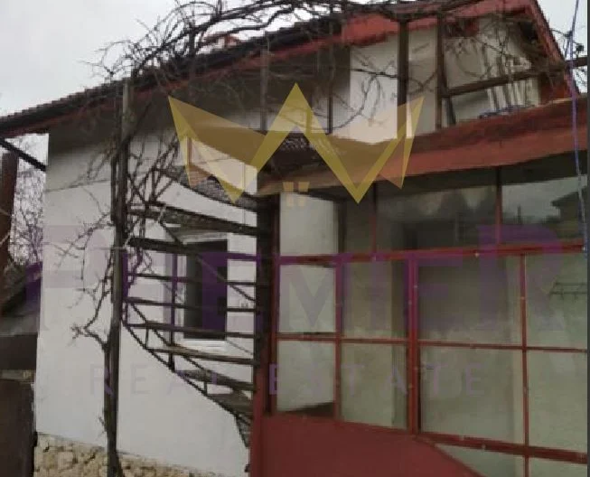 Къща в село Долище -  - снимка 3 - Имоти Премиер