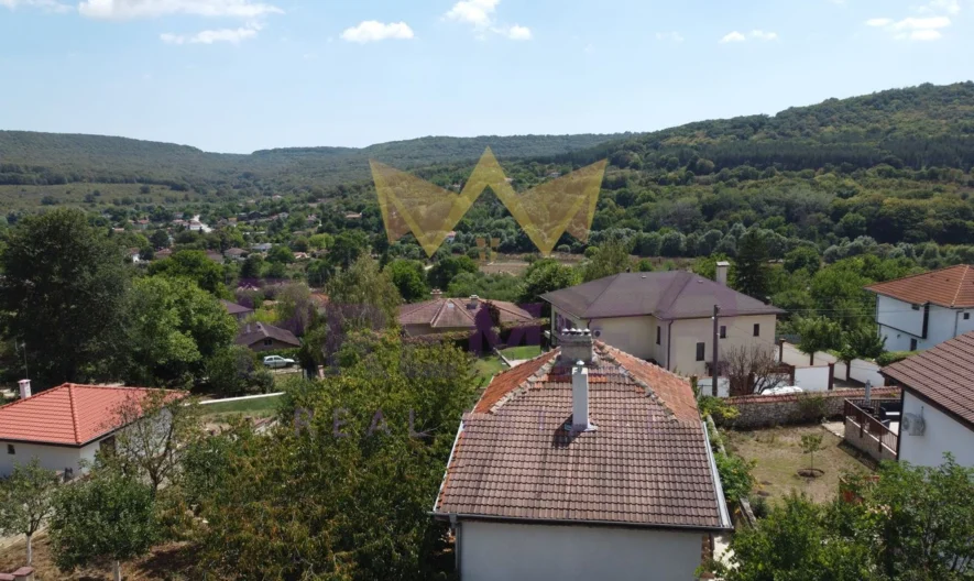 Къща в село Долище – Варна - - снимка 47 - Имоти Премиер