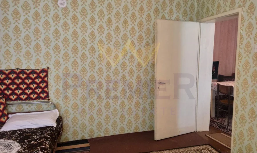 Къща в село Есеница -  - снимка 12 - Имоти Премиер