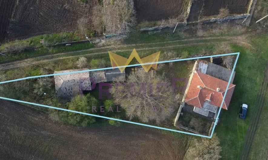 Къща в село Есеница -  - снимка 3 - Имоти Премиер