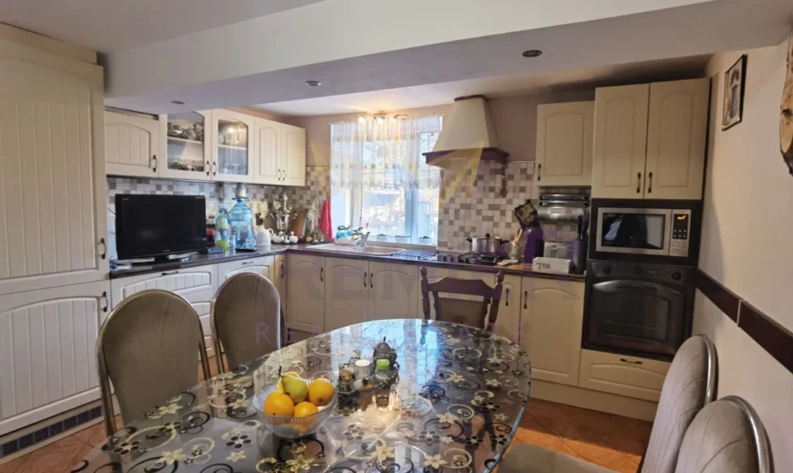 Къща в село Генерал Кантарджиево - - снимка 2 - Имоти Премиер