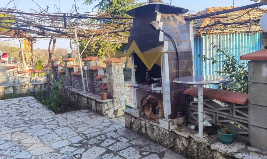 Къща в село Генерал Кантарджиево -  - снимка 3 - Имоти Премиер