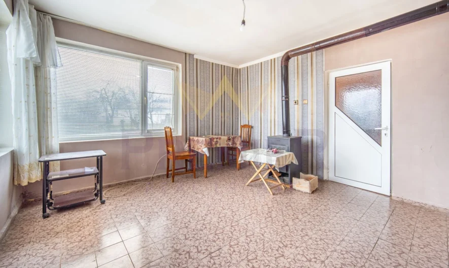 Къща в село Гурково -  - снимка 5 - Имоти Премиер