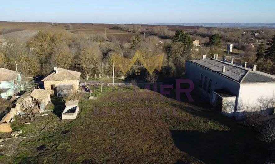 Къща в село Караманите - - снимка 4 - Имоти Премиер