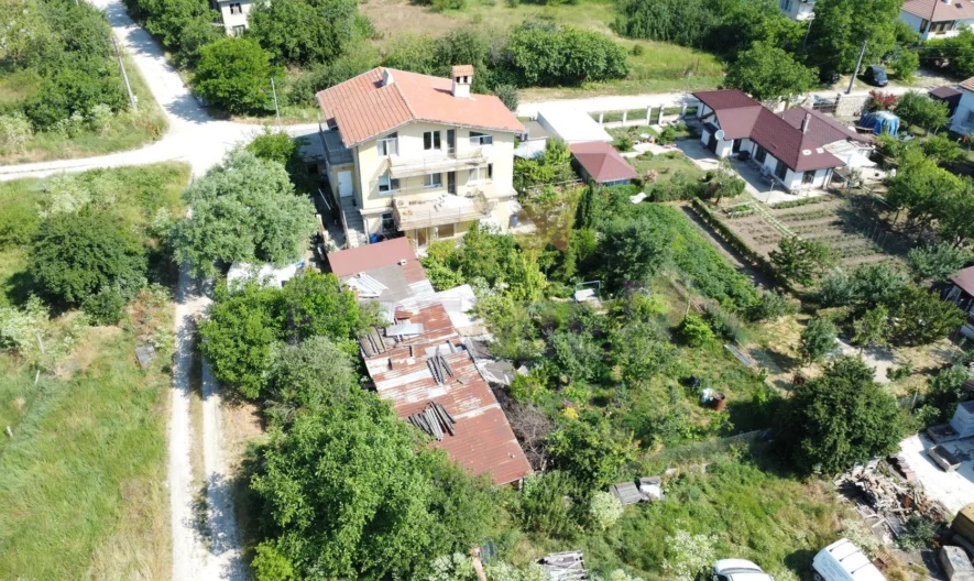 Къща в село Куманово -  - снимка 1 - Имоти Премиер