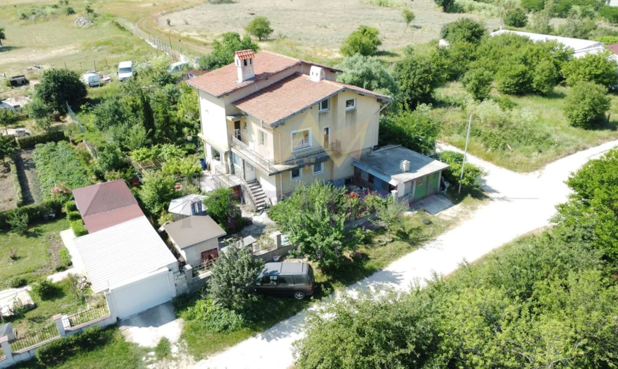 Къща в село Куманово -  - снимка 2 - Имоти Премиер